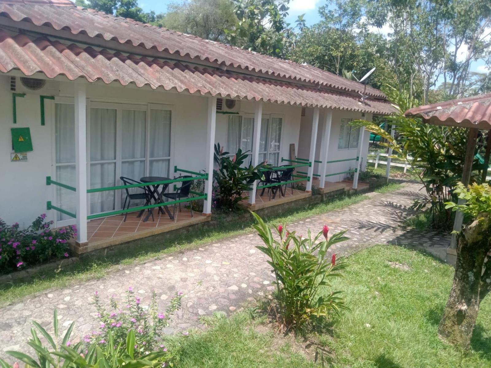 Hotel Campestre Mastranto Villavicencio Zewnętrze zdjęcie